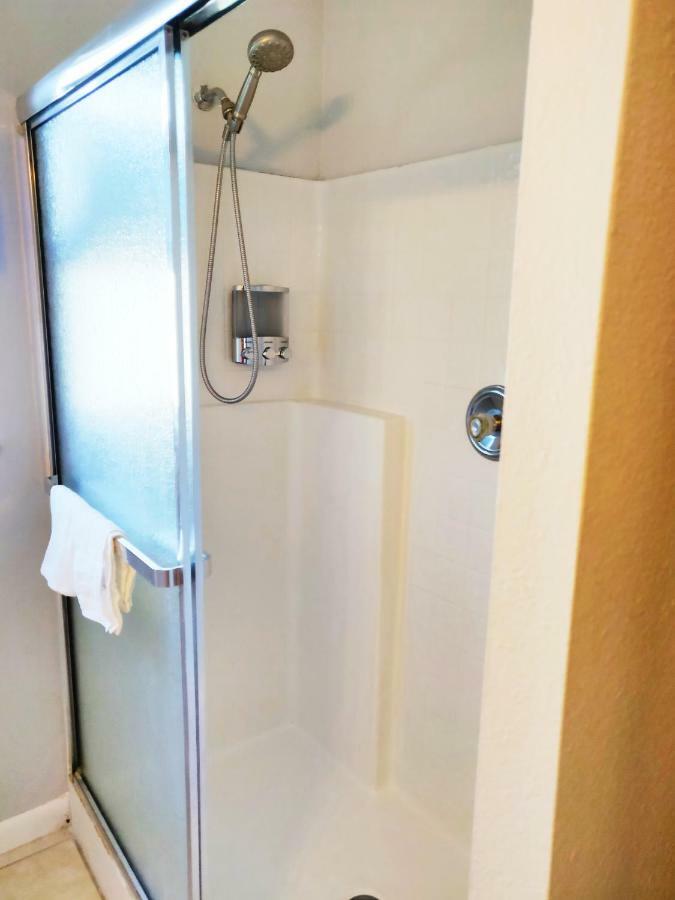 Manatee River Cottage In Historical Oldtown, Sleeps Up To 7 People Palmetto Ngoại thất bức ảnh